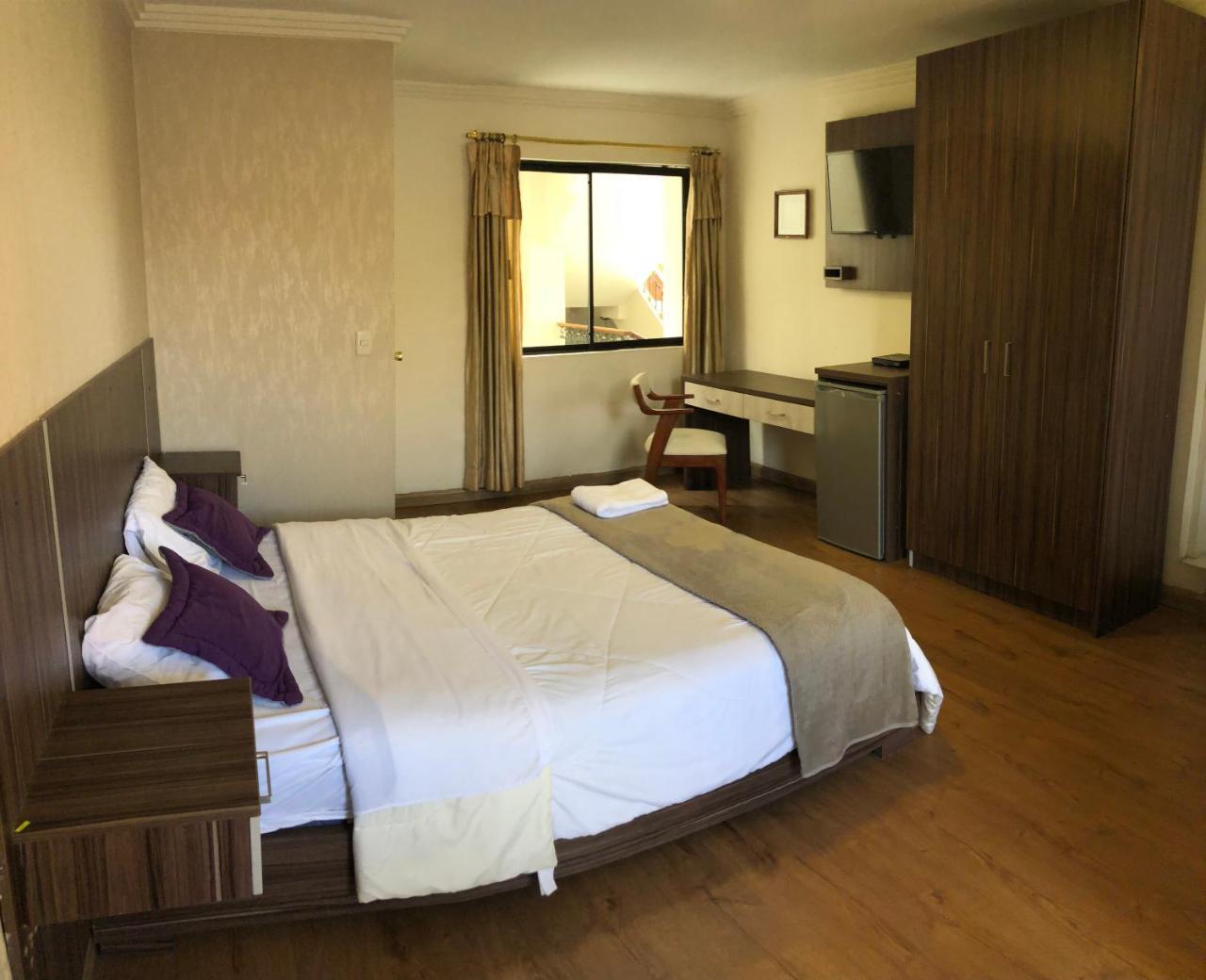 Hotel Spa Santa Ana Куенка Екстер'єр фото